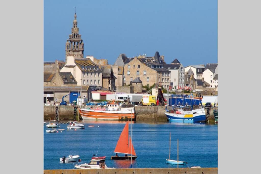 Kermaravel, Le Petit Manoir En Bord De Mer. Saint-Pol-de-Leon Bagian luar foto